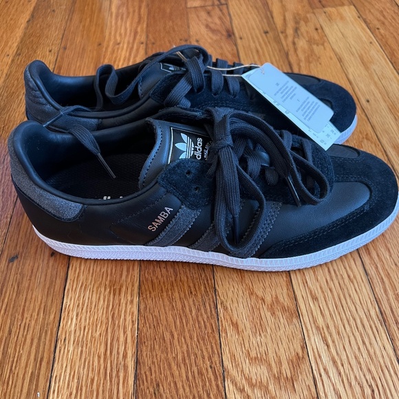 NIB Adidas Samba ADV “CARBON” W7.5 Black Carbon Silver IG7572 *Limited Release* - Picture 6 of 10